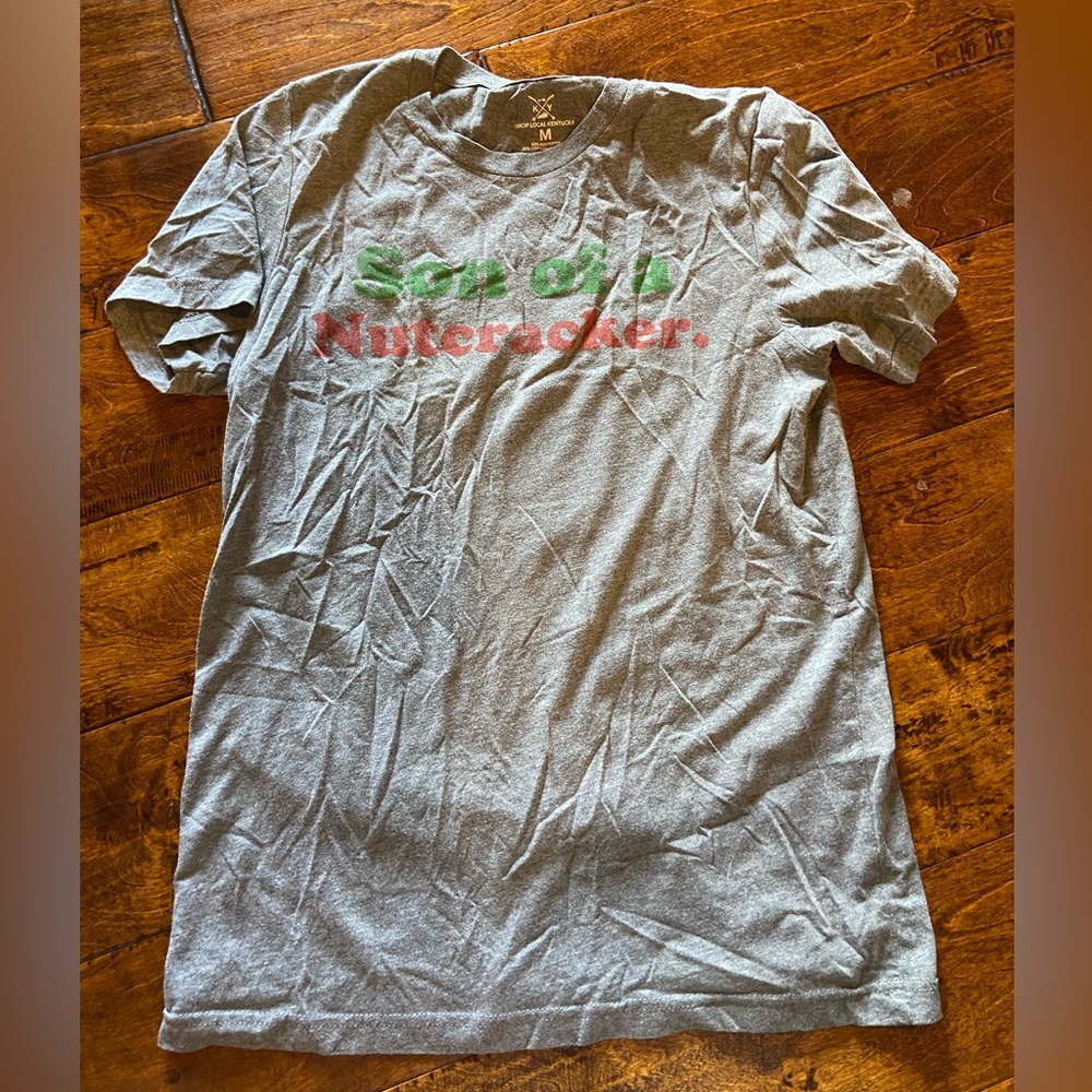 Son of a Nutcracker ❤️💚 Tee Size Medium